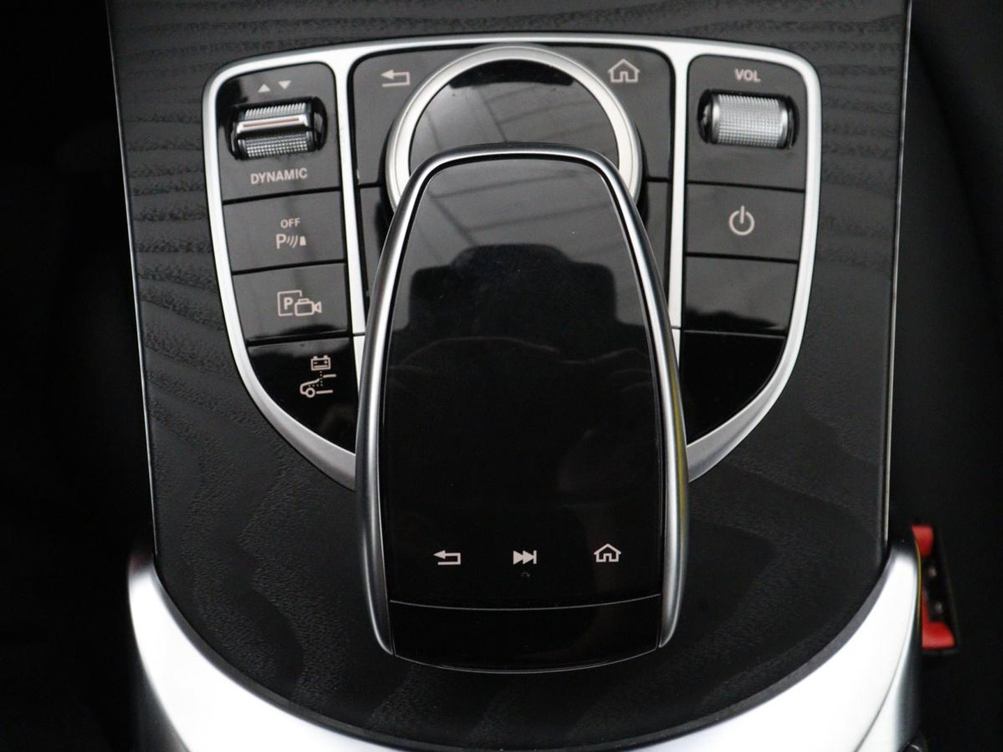 Mercedes-Benz C-Klasse Estate 300 e Business Solution AMG Limited d | SOH 88,2% | Leder/alcantara | Cruise control | Lane assist | Elektrische achterklep | 360 camera | Park assist | Carplay | Sfeerverlichting