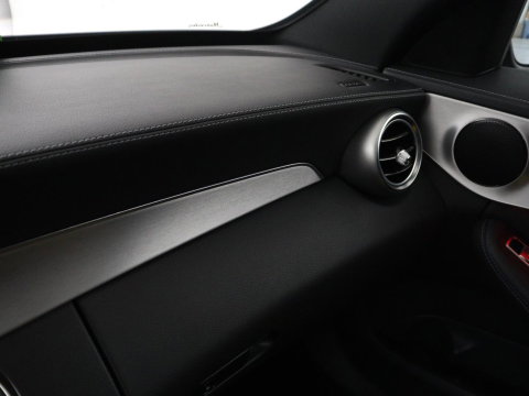 Mercedes-Benz C-Klasse Estate 300 e Business Solution AMG Limited d | SOH 88,2% | Leder/alcantara | Cruise control | Lane assist | Elektrische achterklep | 360 camera | Park assist | Carplay | Sfeerverlichting