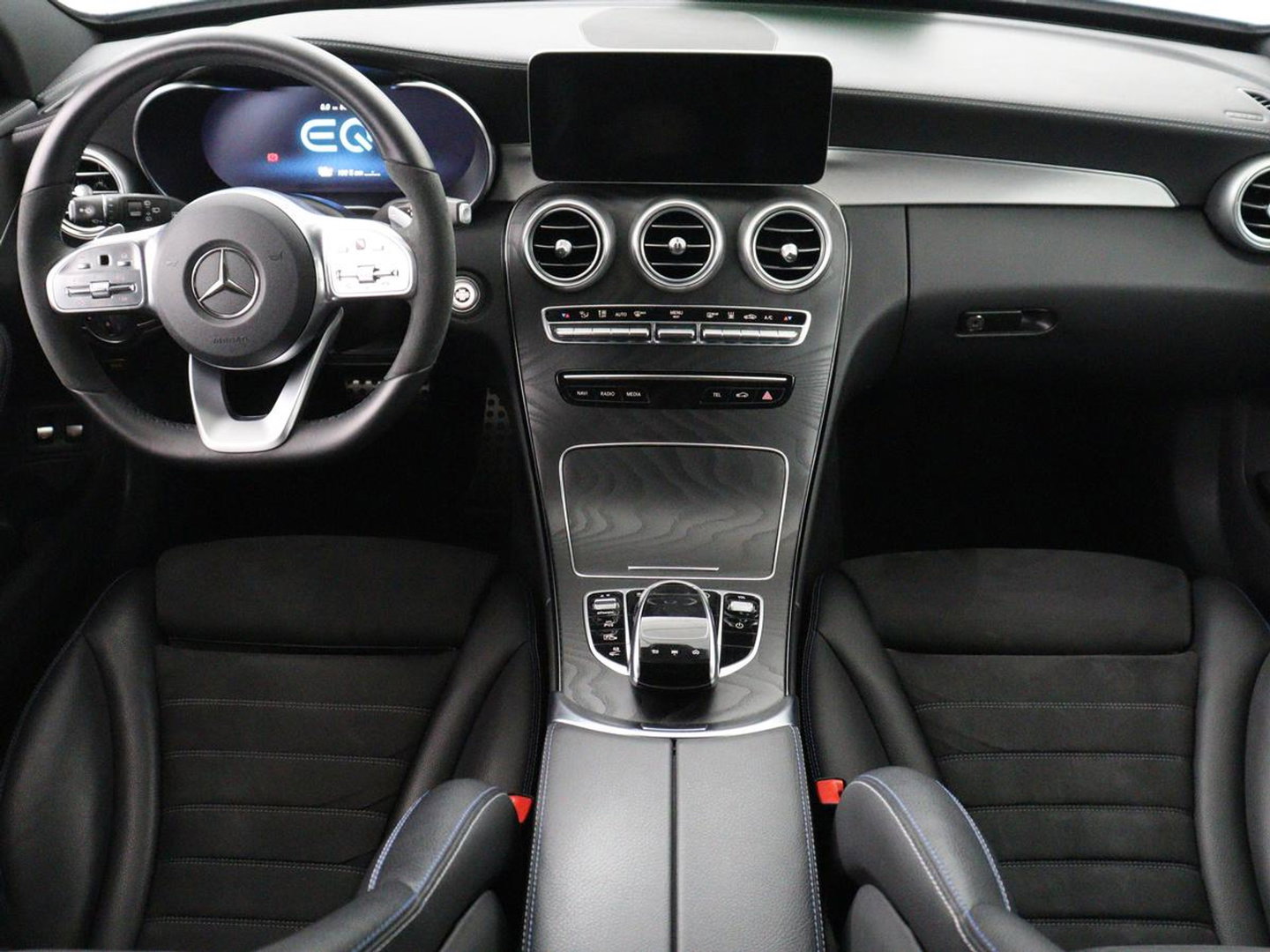 Mercedes-Benz C-Klasse Estate 300 e Business Solution AMG Limited d | SOH 88,2% | Leder/alcantara | Cruise control | Lane assist | Elektrische achterklep | 360 camera | Park assist | Carplay | Sfeerverlichting