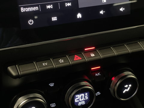 Renault Captur 1.6 E-Tech hybrid 145 SL Rive Gauche | Apple Carplay | Airconditioning | DAB | Camera | Navigatie |
