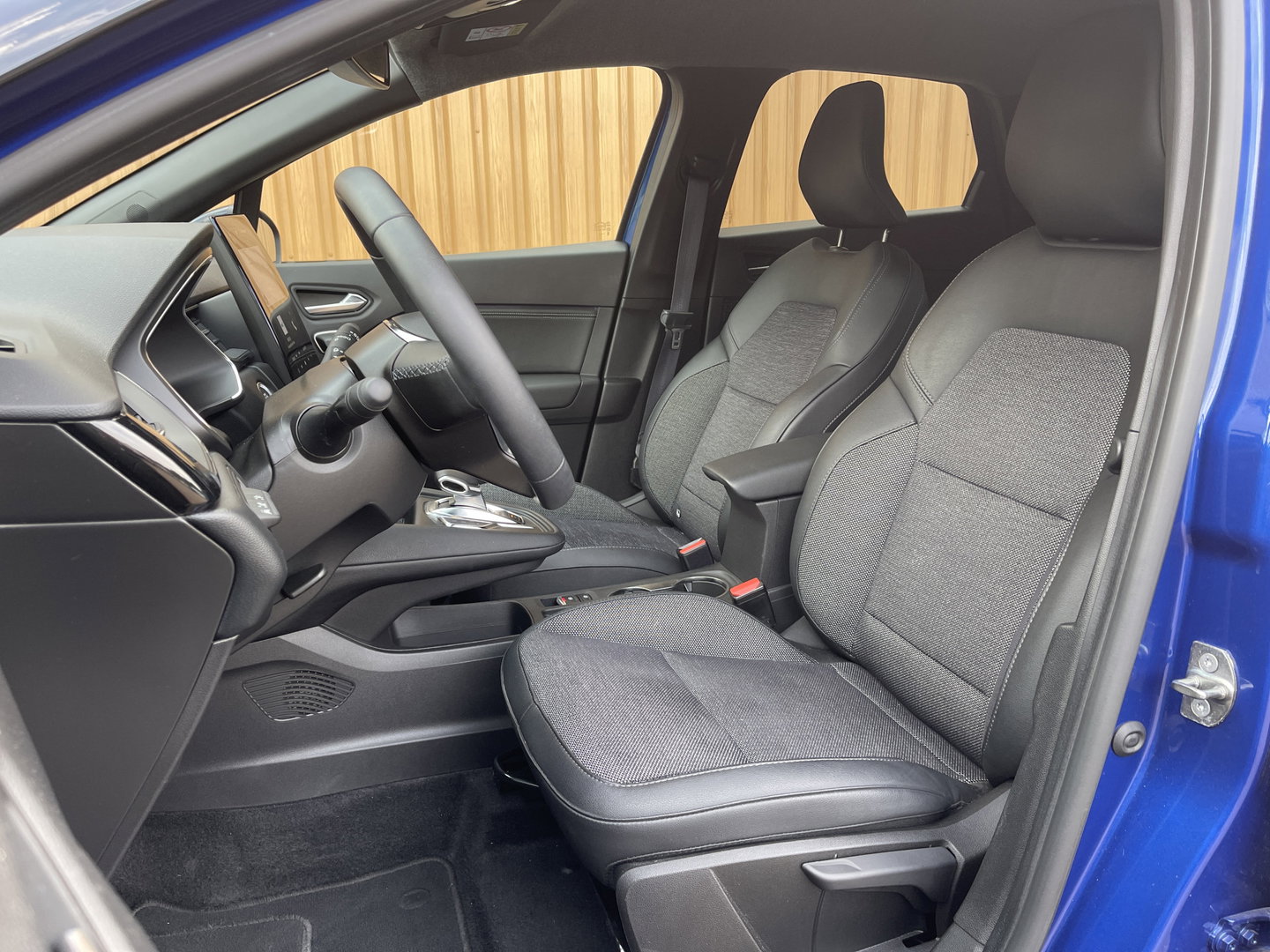 Renault Captur 1.6 E-Tech hybrid 145 SL Rive Gauche | Apple Carplay | Airconditioning | DAB | Camera | Navigatie |