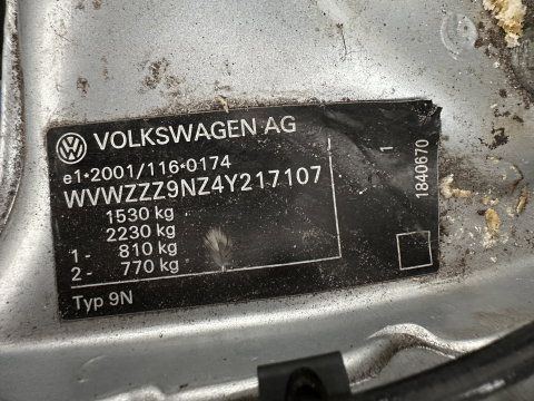 Volkswagen Polo 1.2 *AIRCO | COMFORT-SEATS | RADIO-CD/MP3 | TOWBAR*