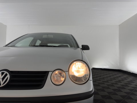 Volkswagen Polo 1.2 *AIRCO | COMFORT-SEATS | RADIO-CD/MP3 | TOWBAR*