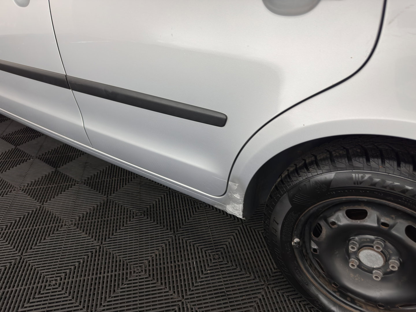 Volkswagen Polo 1.2 *AIRCO | COMFORT-SEATS | RADIO-CD/MP3 | TOWBAR*