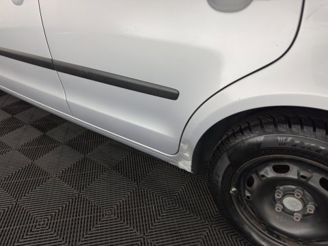 Volkswagen Polo 1.2 *AIRCO | COMFORT-SEATS | RADIO-CD/MP3 | TOWBAR*