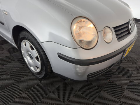 Volkswagen Polo 1.2 *AIRCO | COMFORT-SEATS | RADIO-CD/MP3 | TOWBAR*