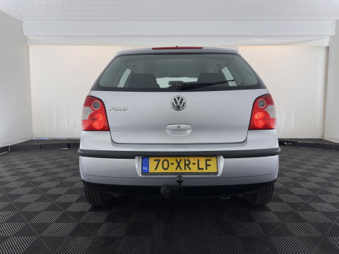 Volkswagen Polo 1.2 *AIRCO | COMFORT-SEATS | RADIO-CD/MP3 | TOWBAR*
