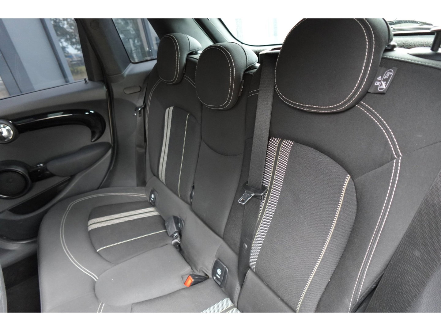 MINI 5-deurs Cooper S 2.0 Pepper PANO NAVI LED VOL