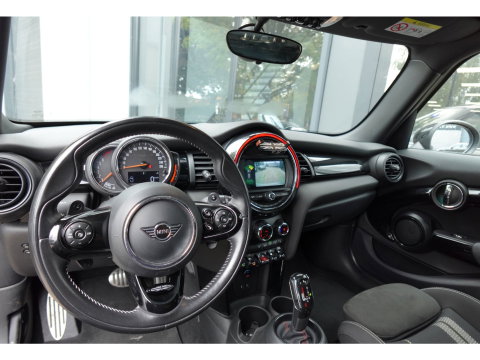 MINI 5-deurs Cooper S 2.0 Pepper PANO NAVI LED VOL