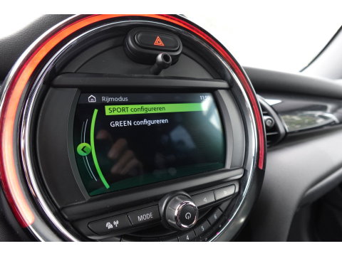 MINI 5-deurs Cooper S 2.0 Pepper PANO NAVI LED VOL