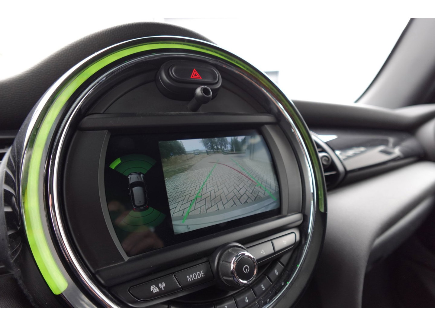 MINI 5-deurs Cooper S 2.0 Pepper PANO NAVI LED VOL