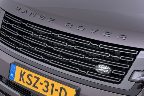 Land Rover Range Rover 3.0 P460e SE PHEV | ACC | Luchtvering | Panoramadak | 360° Camera | Head-Up | Meridian 3D | Stoelventilatie | 23 Inch