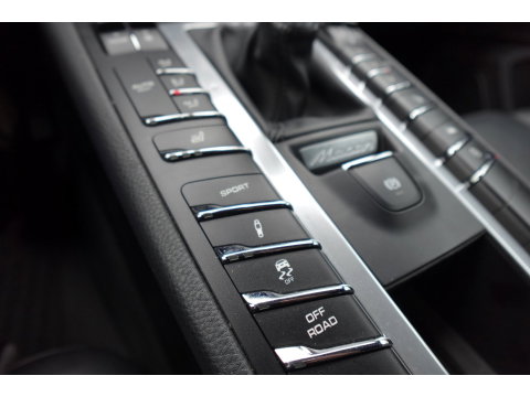 Porsche Macan Porsche Macan 2.0 PANO SPORT CHRONO VOL