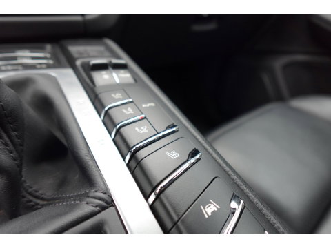 Porsche Macan Porsche Macan 2.0 PANO SPORT CHRONO VOL