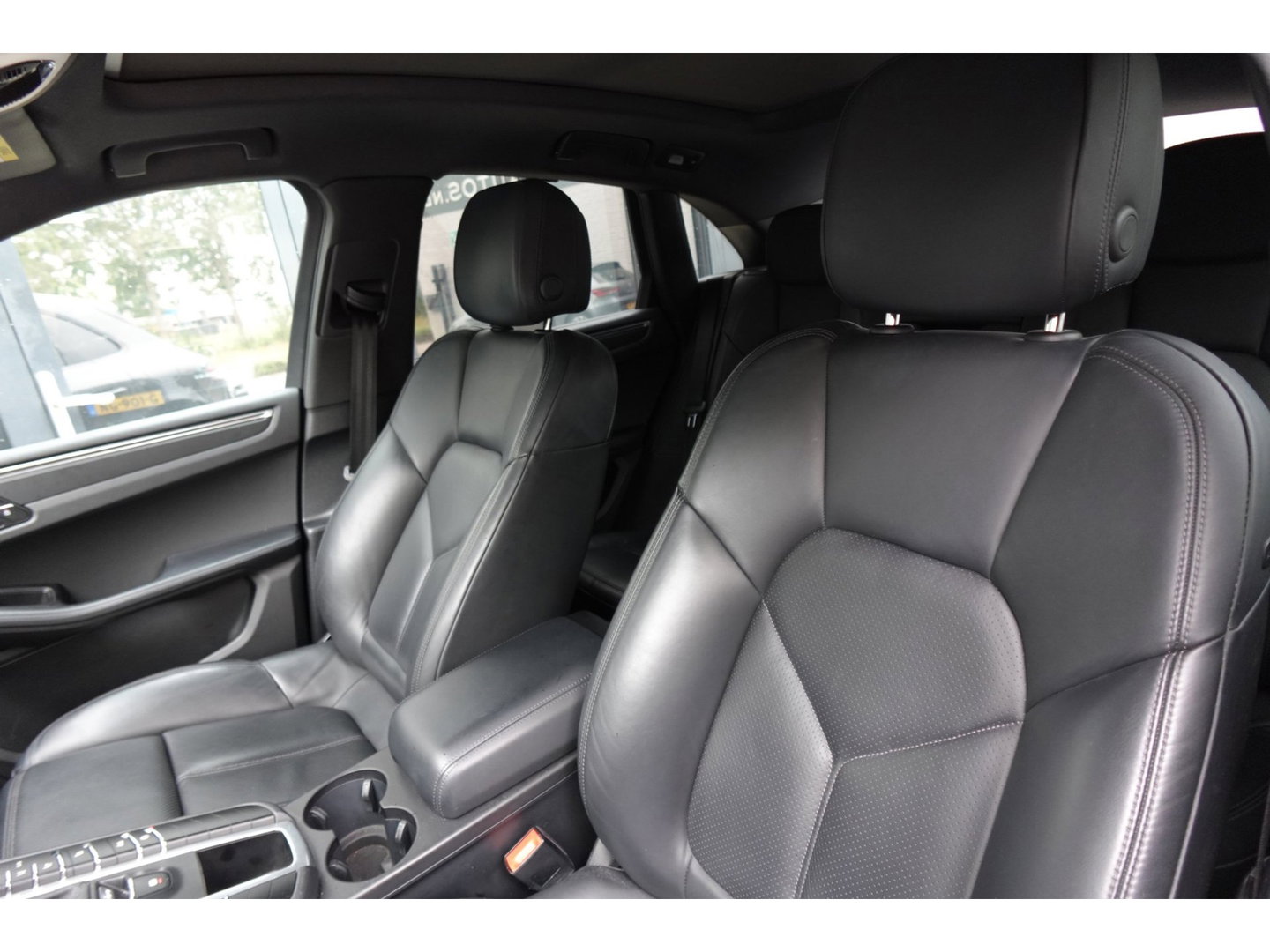 Porsche Macan Porsche Macan 2.0 PANO SPORT CHRONO VOL