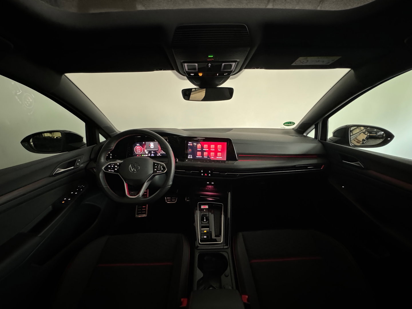 Volkswagen Golf 2.0 TSI GTI Pano|Akrapovic|Nürburgring|45 Jahre Pack|Keyless