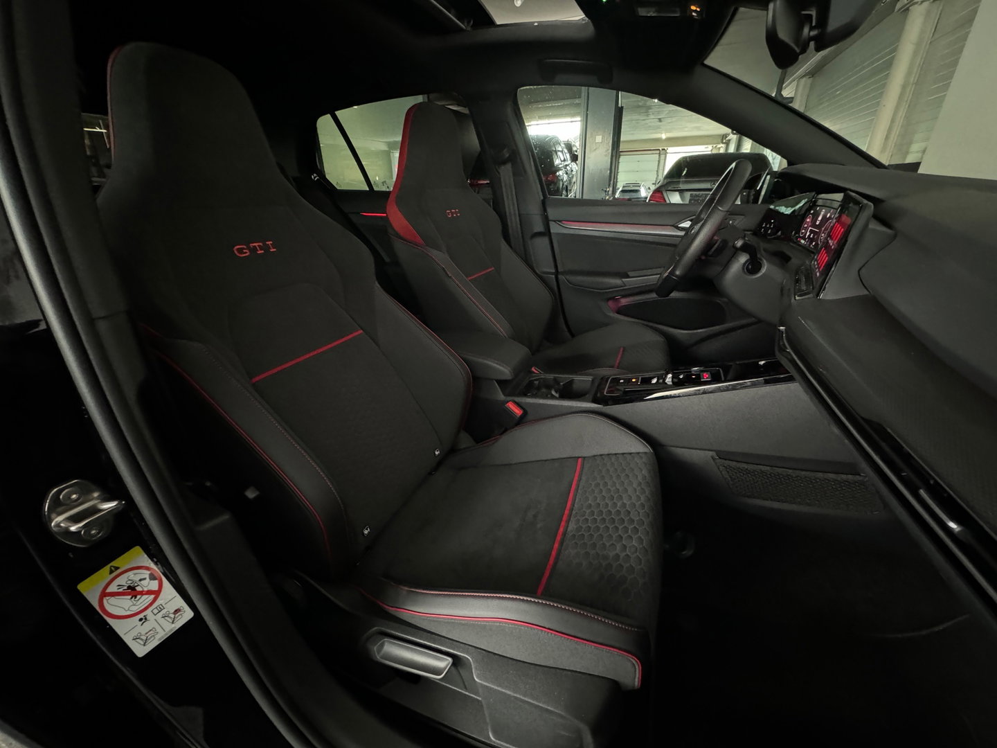Volkswagen Golf 2.0 TSI GTI Pano|Akrapovic|Nürburgring|45 Jahre Pack|Keyless