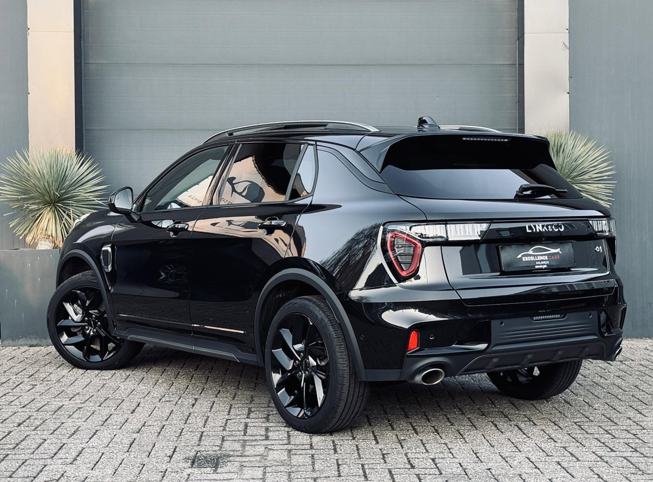 Lynk & Co 01