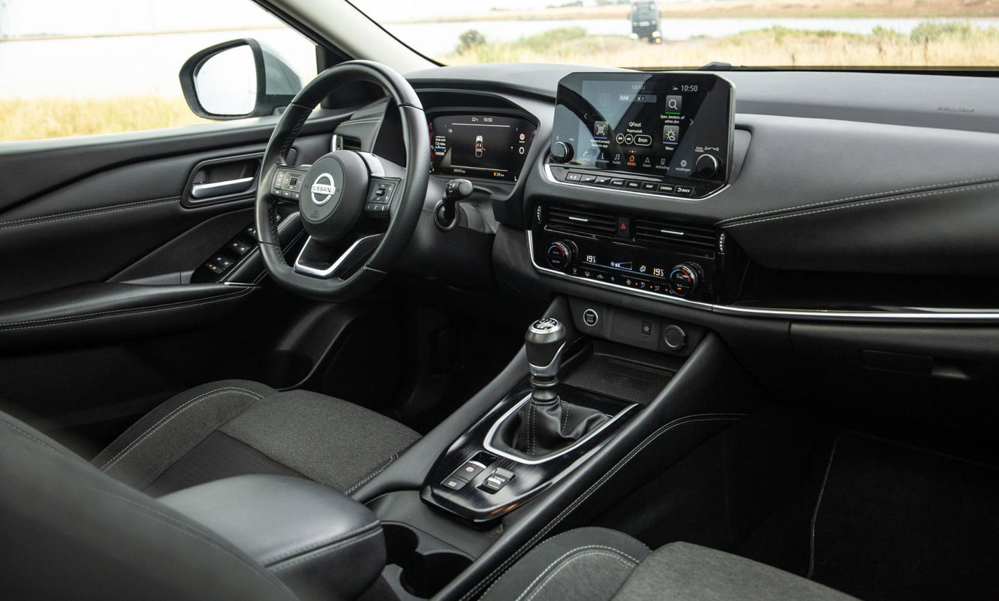 Nissan QASHQAI 1.3 MHEV Business Design PANORAMA / START STOP / CARPLAY / PERFECT ONDERHOUDEN