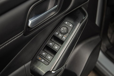Nissan QASHQAI 1.3 MHEV Business Design PANORAMA / START STOP / CARPLAY / PERFECT ONDERHOUDEN
