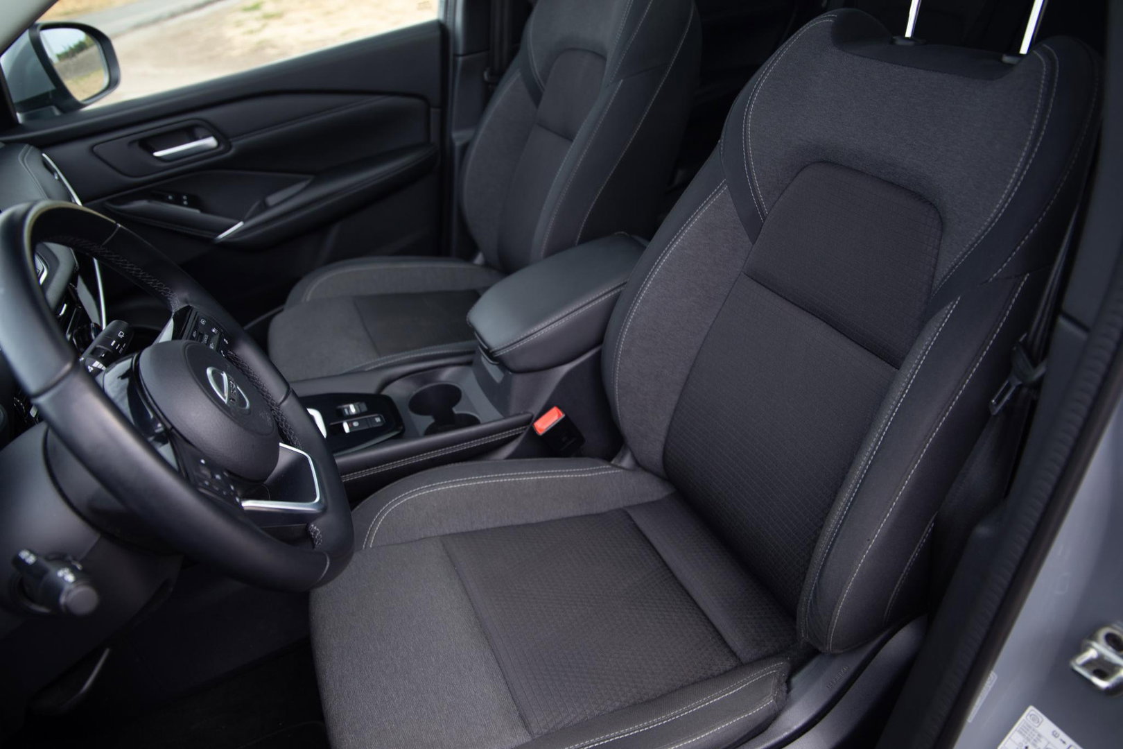 Nissan QASHQAI 1.3 MHEV Business Design PANORAMA / START STOP / CARPLAY / PERFECT ONDERHOUDEN
