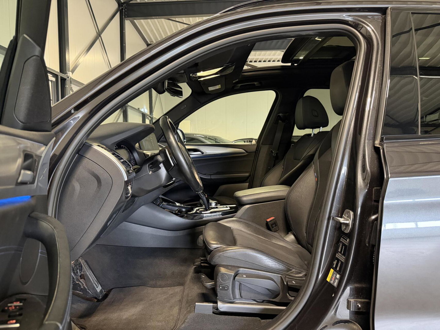 BMW X3 xDrive30e High Executive M-sport Pano Trekhaak Camera