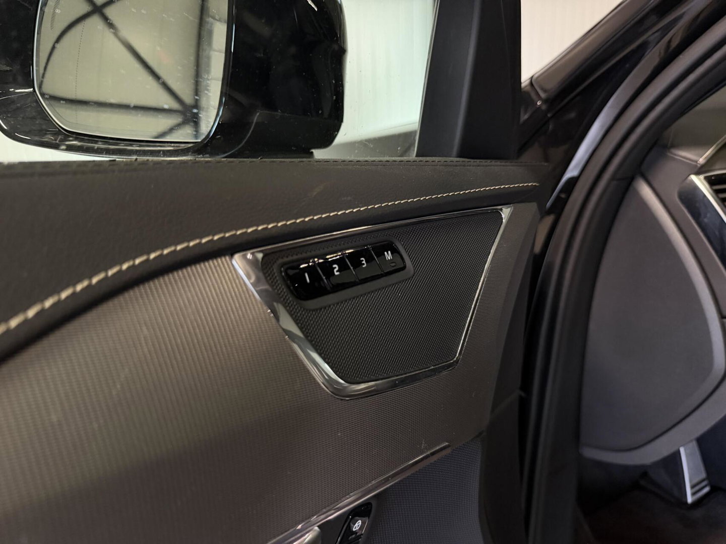 Volvo XC90 2.0 T8 Recharge AWD R-Design Pano Memory 7P NAP