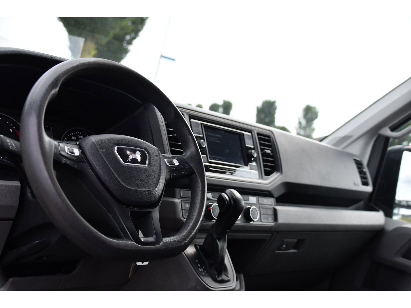 MAN TGE 3.140 35 2.0 L3H2 PB Edition Camera, Cruise, Carplay, LED, 140pk, Automaat, Multimedia, 3000kg Trekhaak, voorruit verwarming, Uniek!