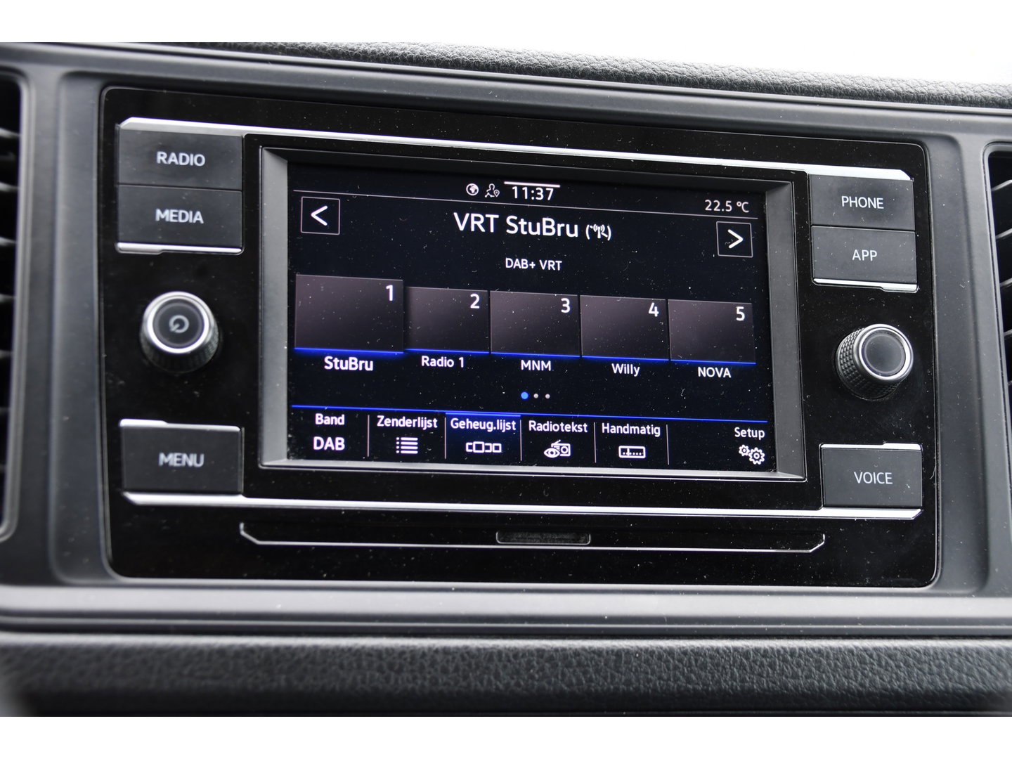 MAN TGE 3.140 35 2.0 L3H2 PB Edition Camera, Cruise, Carplay, LED, 140pk, Automaat, Multimedia, 3000kg Trekhaak, voorruit verwarming, Uniek!