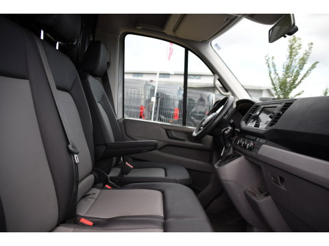 MAN TGE 3.140 35 2.0 L3H2 PB Edition Camera, Cruise, Carplay, LED, 140pk, Automaat, Multimedia, 3000kg Trekhaak, voorruit verwarming, Uniek!