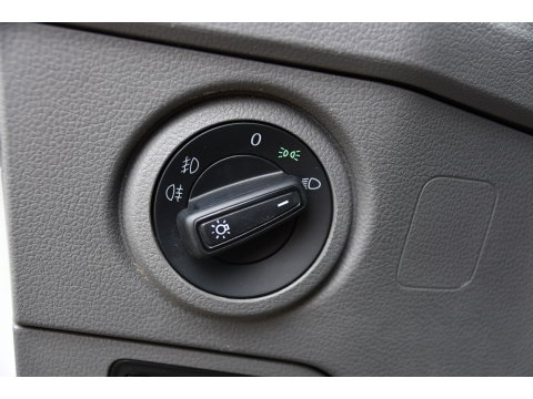 MAN TGE 3.140 35 2.0 L3H2 PB Edition Camera, Cruise, Carplay, LED, 140pk, Automaat, Multimedia, 3000kg Trekhaak, voorruit verwarming, Uniek!