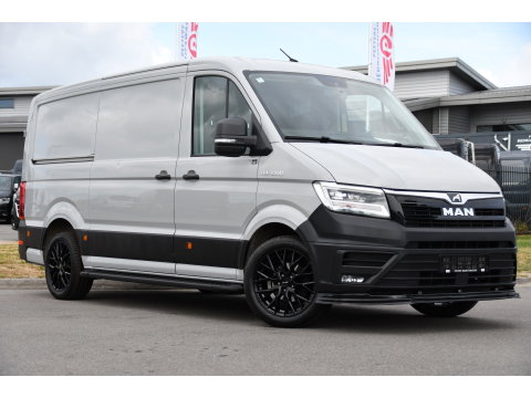 MAN TGE 3.140 35 2.0 L3H2 PB Edition Camera, Cruise, Carplay, LED, 140pk, Automaat, Multimedia, 3000kg Trekhaak, voorruit verwarming, Uniek!