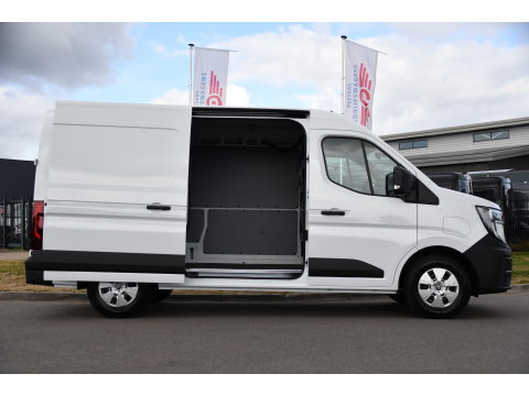 Renault Master E-Tech T35 L2H2 Extra long range 87 kWh Camera, Cruise, Carplay, LED, Clima, Stoelverwarming, Laadruimte Betimmering, 143pk, Virtual, Sensoren, Uniek!