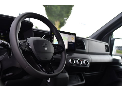 Renault Master E-Tech T35 L2H2 Extra long range 87 kWh Camera, Cruise, Carplay, LED, Clima, Stoelverwarming, Laadruimte Betimmering, 143pk, Virtual, Sensoren, Uniek!