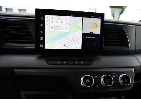 Renault Master E-Tech T35 L2H2 Extra long range 87 kWh Camera, Cruise, Carplay, LED, Clima, Stoelverwarming, Laadruimte Betimmering, 143pk, Virtual, Sensoren, Uniek!