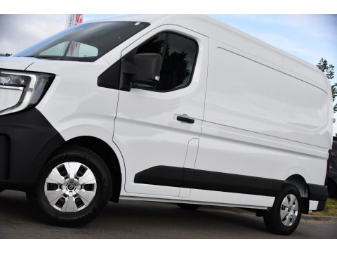 Renault Master E-Tech T35 L2H2 Extra long range 87 kWh Camera, Cruise, Carplay, LED, Clima, Stoelverwarming, Laadruimte Betimmering, 143pk, Virtual, Sensoren, Uniek!