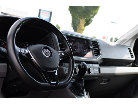 Volkswagen Crafter 35 2.0 TDI L3H3 Black Edition Full options! Adaptieve Cruise, Camera, Carplay, LED, Standkachel, Stoelverwarming, Dodehoek, Massagestoel, Automaat, Uniek!
