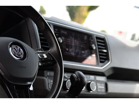 Volkswagen Crafter 35 2.0 TDI L3H3 Black Edition Full options! Adaptieve Cruise, Camera, Carplay, LED, Standkachel, Stoelverwarming, Dodehoek, Massagestoel, Automaat, Uniek!