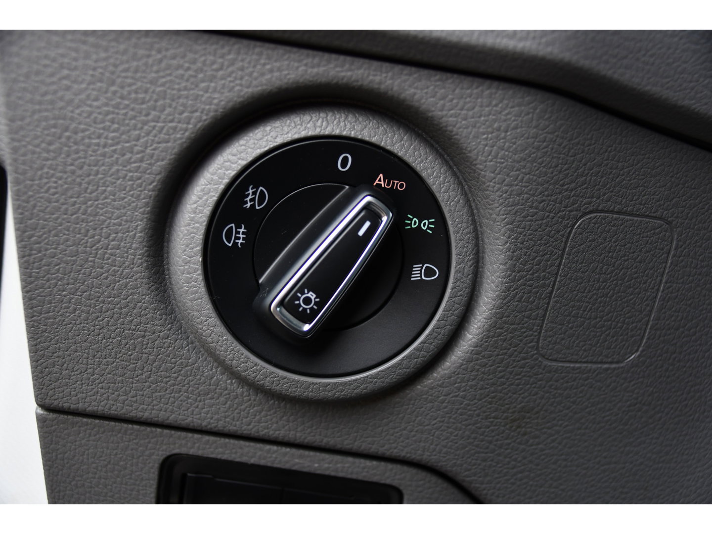 Volkswagen Crafter 35 2.0 TDI L3H3 Black Edition Full options! Adaptieve Cruise, Camera, Carplay, LED, Standkachel, Stoelverwarming, Dodehoek, Massagestoel, Automaat, Uniek!