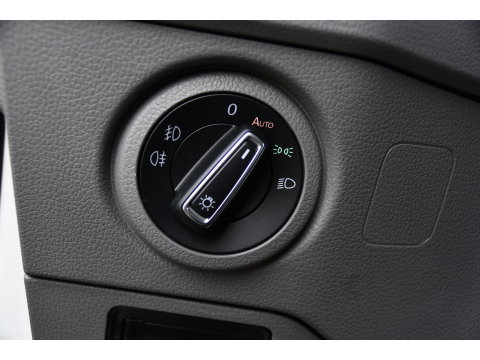 Volkswagen Crafter 35 2.0 TDI L3H3 Black Edition Full options! Adaptieve Cruise, Camera, Carplay, LED, Standkachel, Stoelverwarming, Dodehoek, Massagestoel, Automaat, Uniek!