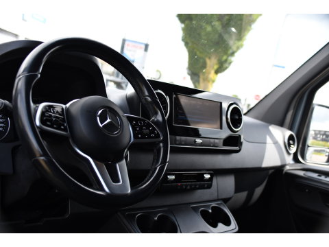 Mercedes-Benz Sprinter 315 1.9 CDI L1H1 PB Edition Adaptieve Cruise, Camera, Carplay, NAVI, LED, 10,5'' Mbux, LED, Automaat, Trekhaak, Stoelverwarming, Standkachel, Leder, Uniek!
