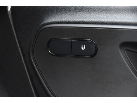 Mercedes-Benz Sprinter 315 1.9 CDI L1H1 PB Edition Adaptieve Cruise, Camera, Carplay, NAVI, LED, 10,5'' Mbux, LED, Automaat, Trekhaak, Stoelverwarming, Standkachel, Leder, Uniek!
