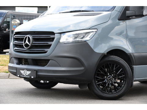 Mercedes-Benz Sprinter 315 1.9 CDI L1H1 PB Edition Adaptieve Cruise, Camera, Carplay, NAVI, LED, 10,5'' Mbux, LED, Automaat, Trekhaak, Stoelverwarming, Standkachel, Leder, Uniek!