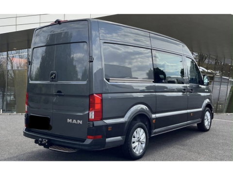 MAN TGE 3.180 35 2.0 L3H3 DC PB Edition Camera, Cruise, Carplay, LED, Automaat, Stoelverwarming, Leder, Trekhaak, Sensoren, Uniek!