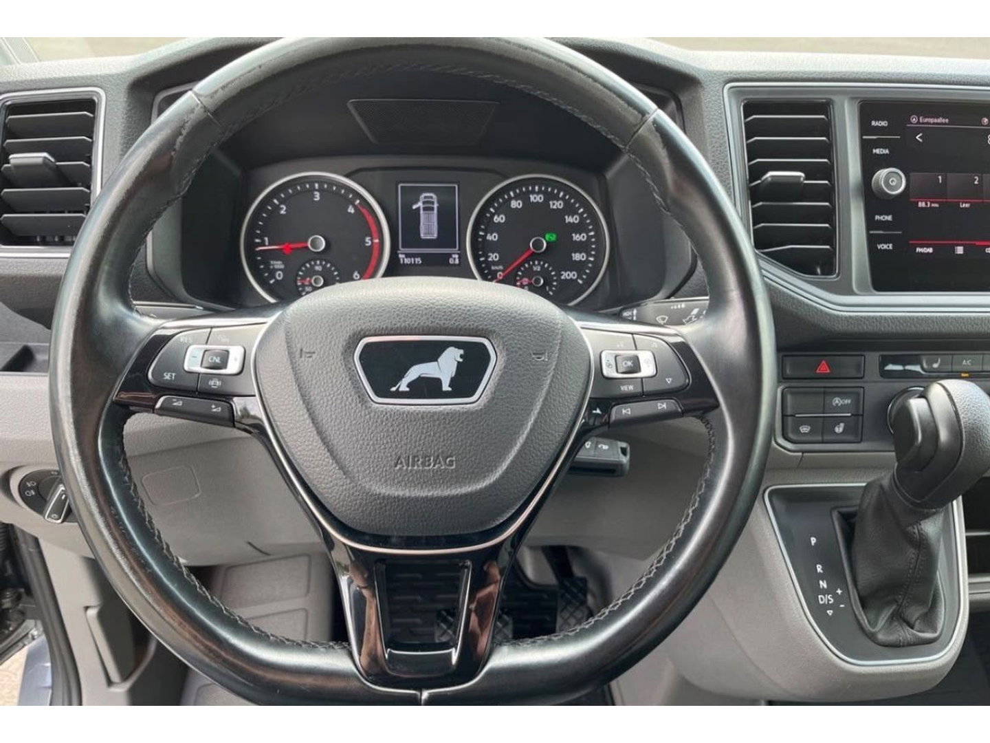 MAN TGE 3.180 35 2.0 L3H3 DC PB Edition Camera, Cruise, Carplay, LED, Automaat, Stoelverwarming, Leder, Trekhaak, Sensoren, Uniek!
