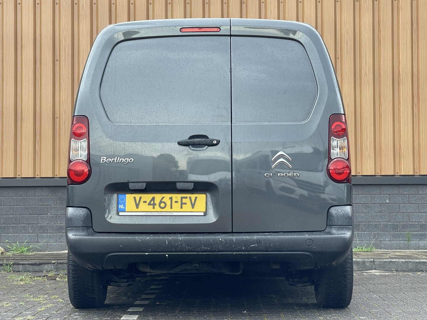 Citroën Berlingo 1.6 BlueHDI 75 Comfort | Airconditioning | Betonplex | Elektrische ramen | Dakrails | Reservewiel |