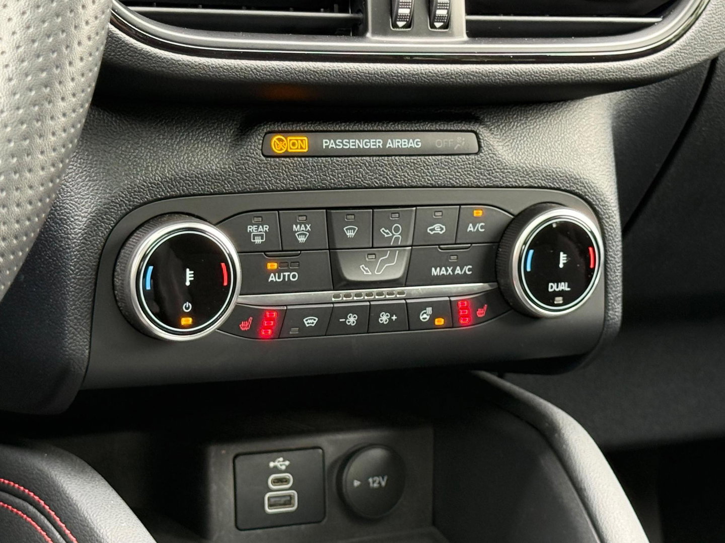 Ford Kuga 2.5 PHEV ST-Line X Black Pack |Pano|B&O|ACC|Winter|360Cam|HUD|Trekhaak