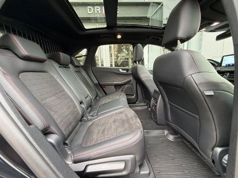 Ford Kuga 2.5 PHEV ST-Line X Black Pack |Pano|B&O|ACC|Winter|360Cam|HUD|Trekhaak