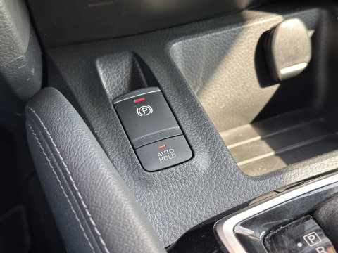 Nissan QASHQAI 1.3 DIG-T Tekna | Adaptive Cruise Control | 360 Camera | Parkeersensoren | Stoelverwarming | Apple Carplay | Android Auto | Keyless | Dodehoek Sensor