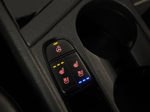 Kia Niro 1.6 GDi Hybrid ExecutiveLine | Apple carplay | Jbl Audiosysteem | Stoelventilatie | Stuurverwarming | Adaptieve cruise control |